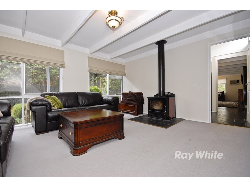 154 Wallace Road, Wantirna South VIC 3152