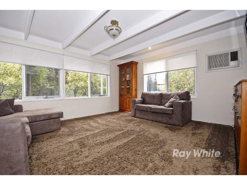 154 Wallace Road, Wantirna South VIC 3152