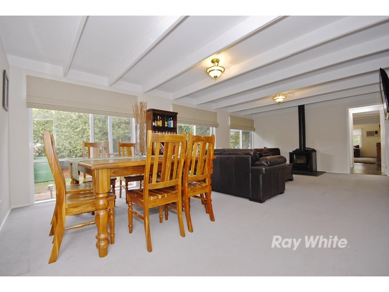 154 Wallace Road, Wantirna South VIC 3152