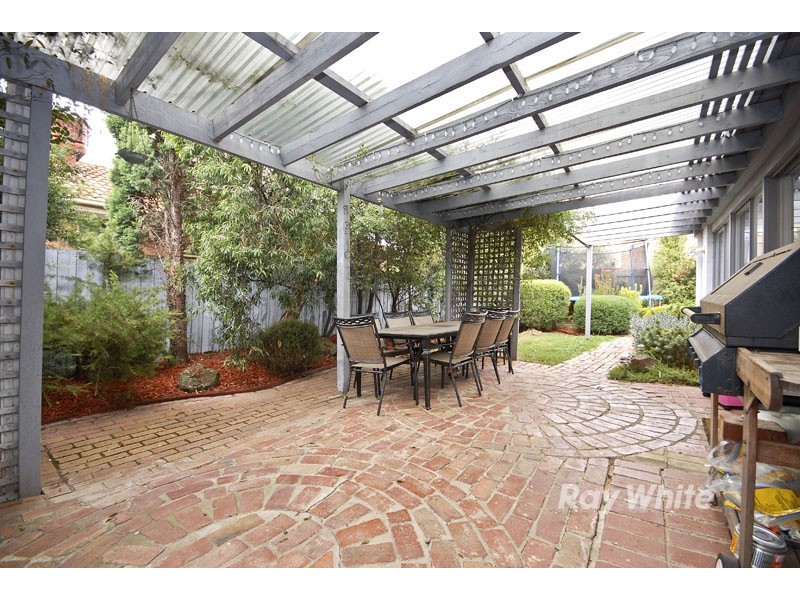 154 Wallace Road, Wantirna South VIC 3152