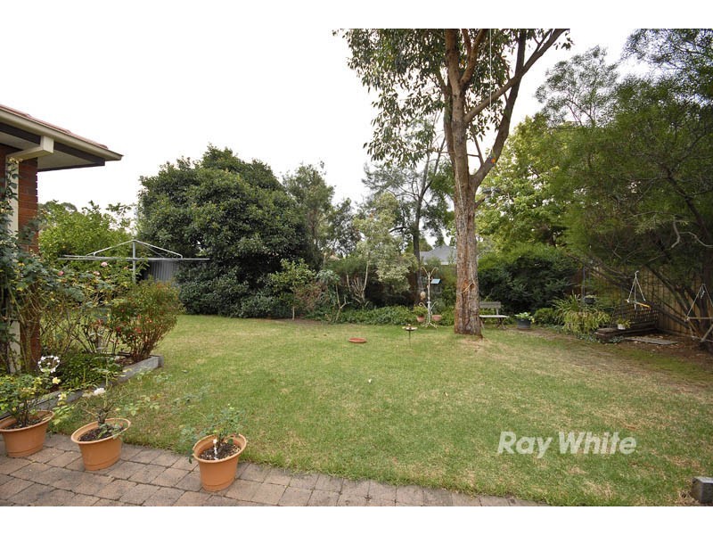 46 Mowbray Drive, Wantirna South VIC 3152