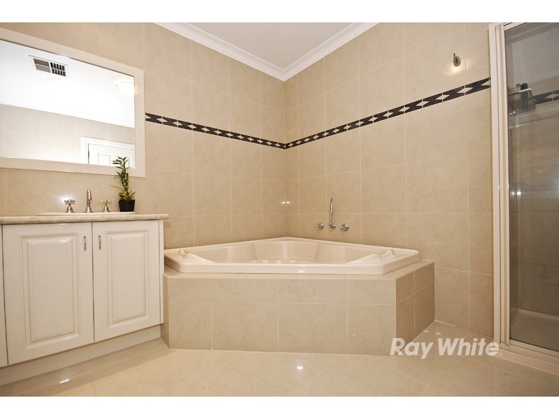 1/47 Freemantle Drive, Wantirna South VIC 3152