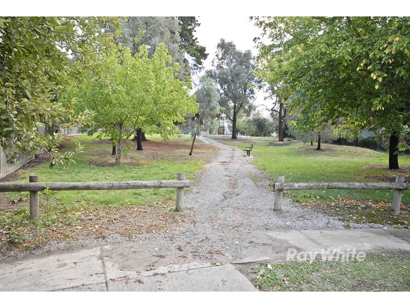 4 Verona Court, Bayswater VIC 3153