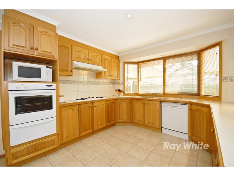 21 Meridian Parade, Wantirna South VIC 3152