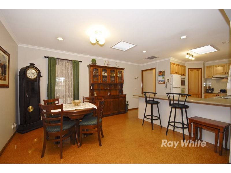 156 Argyle Way, Wantirna South VIC 3152