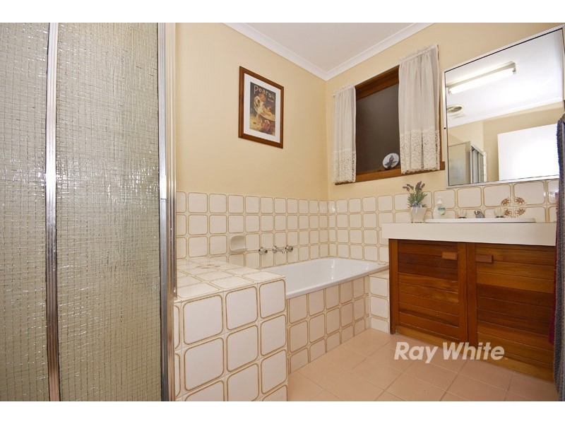 156 Argyle Way, Wantirna South VIC 3152