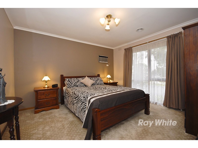 156 Argyle Way, Wantirna South VIC 3152