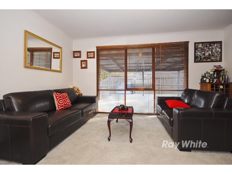 21 Fernlea Avenue, Rowville VIC 3178