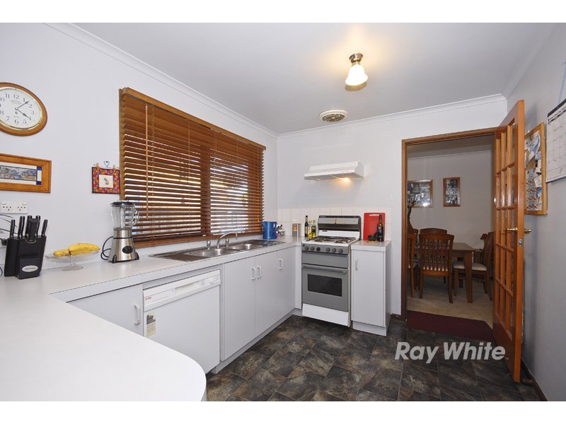 21 Fernlea Avenue, Rowville VIC 3178