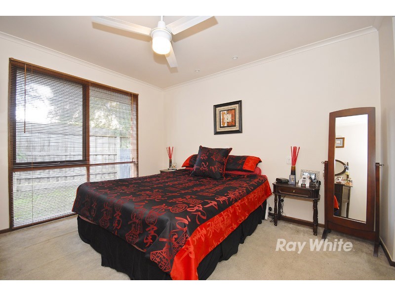 21 Fernlea Avenue, Rowville VIC 3178