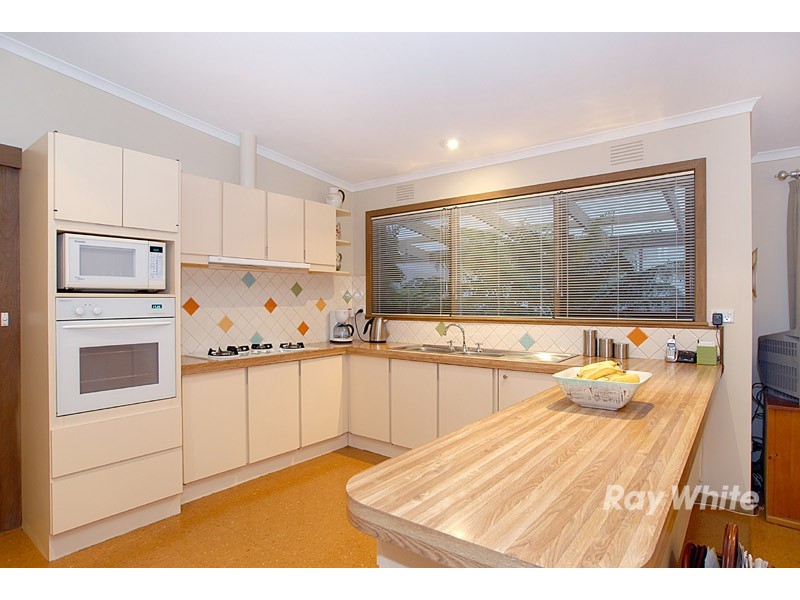 65 Old Orchard Drive, Wantirna South VIC 3152