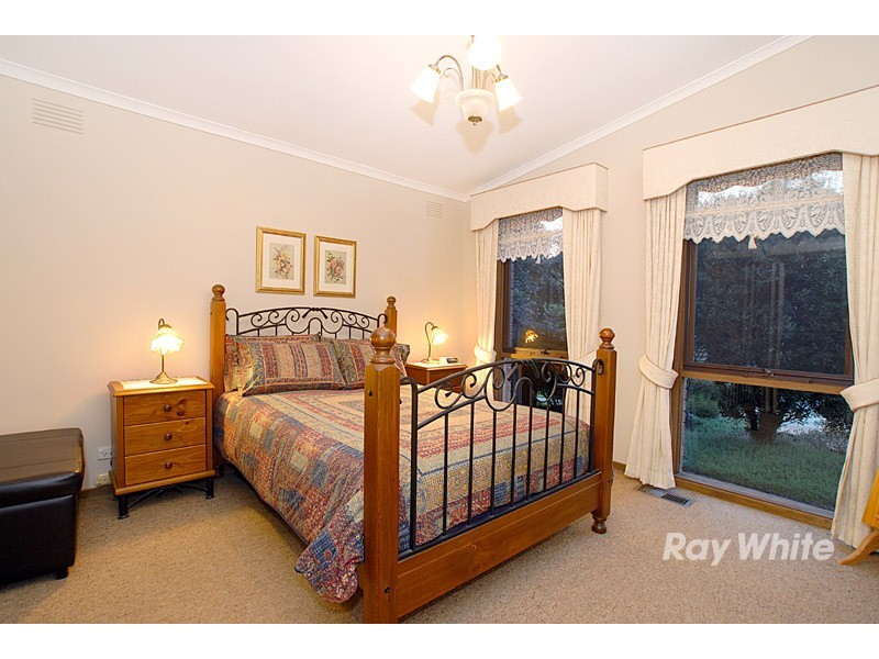 65 Old Orchard Drive, Wantirna South VIC 3152