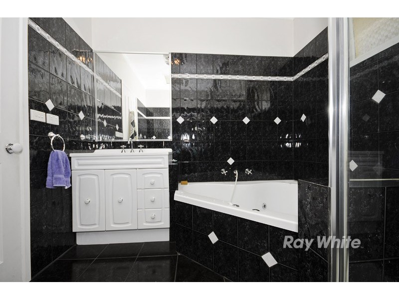 1/165 Stud Road, Wantirna South VIC 3152