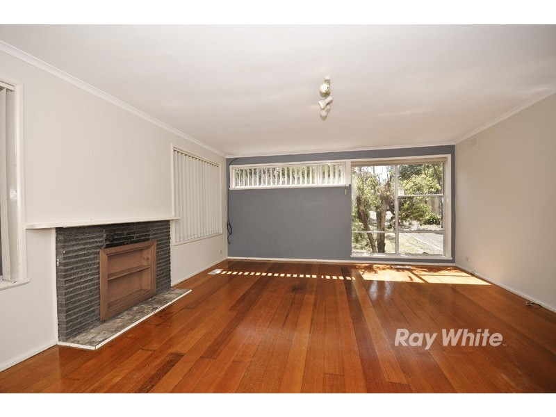 2 Iona Court, Wantirna South VIC 3152