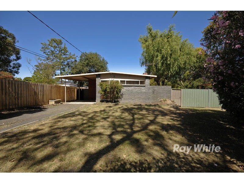 2 Iona Court, Wantirna South VIC 3152