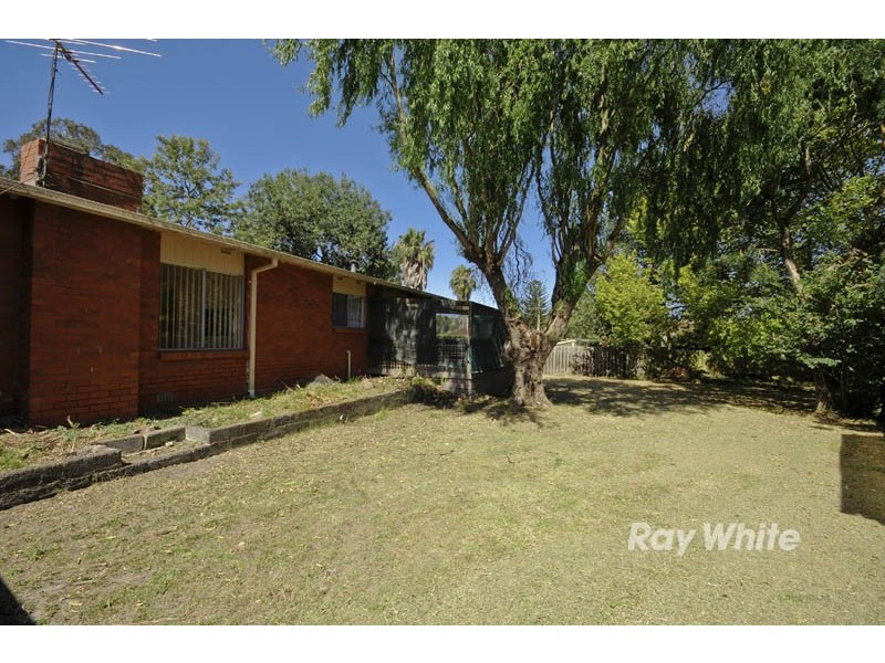 2 Iona Court, Wantirna South VIC 3152