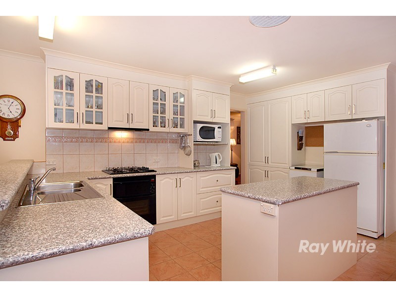 3 Riddell Road, Wantirna South VIC 3152