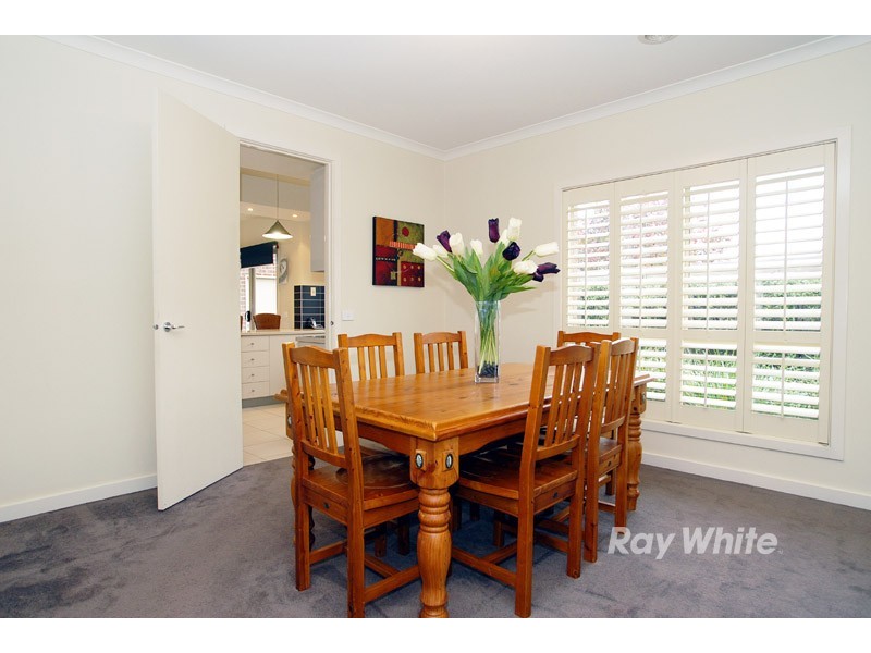 2/61 Cathies Lane, Wantirna South VIC 3152