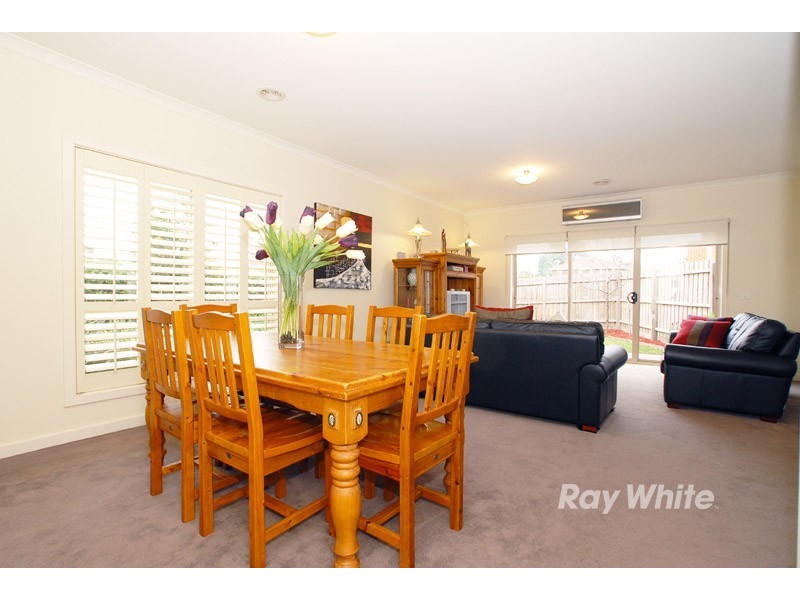 2/61 Cathies Lane, Wantirna South VIC 3152