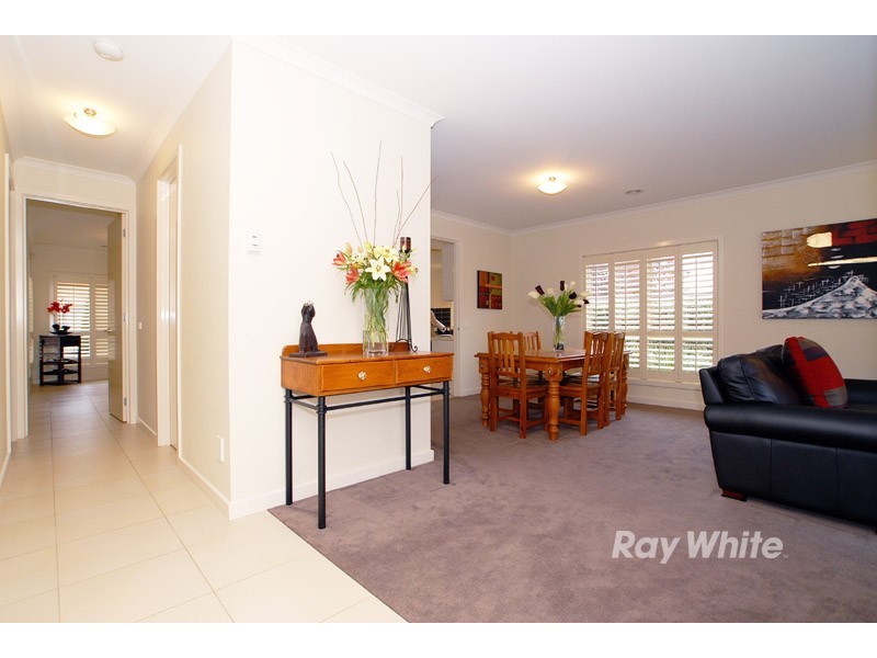 2/61 Cathies Lane, Wantirna South VIC 3152