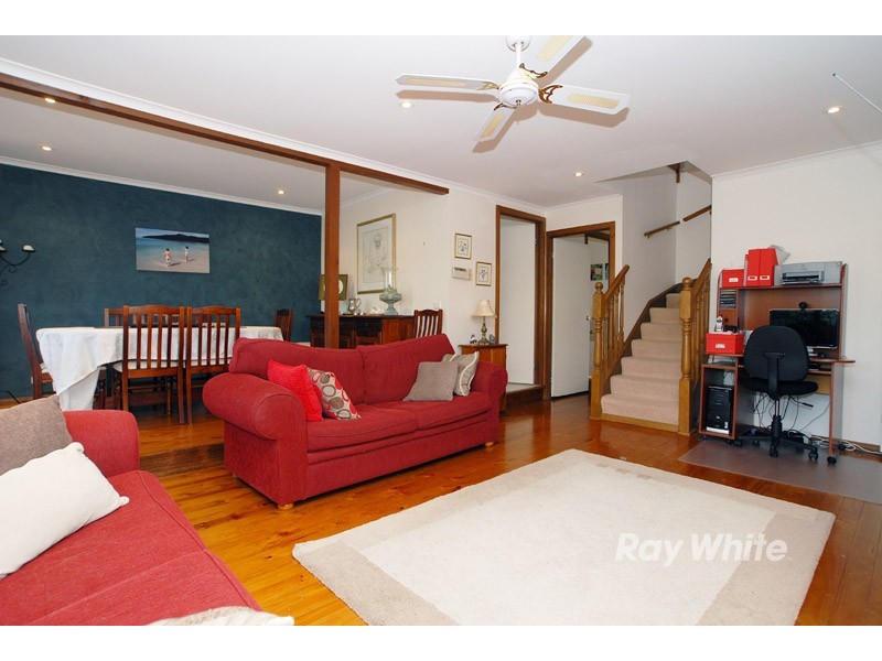 40 Huntingdon Drive, Wantirna South VIC 3152