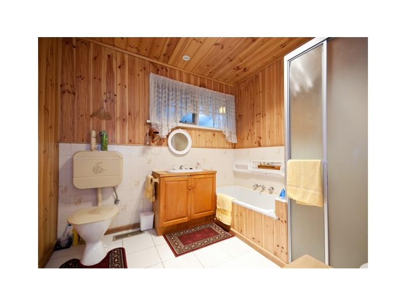 114 O’Connor Road, Knoxfield VIC 3180