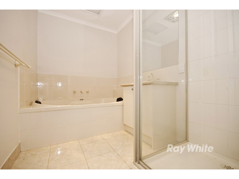 1/15 Myrtle Street, Bayswater VIC 3153