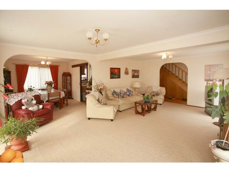 15 Lainie Court, Wantirna South VIC 3152