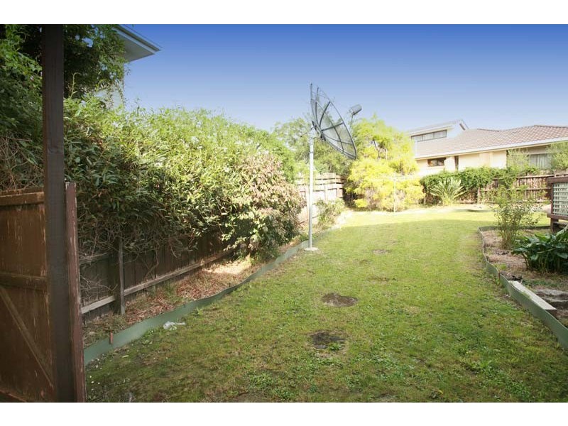 15 Lainie Court, Wantirna South VIC 3152