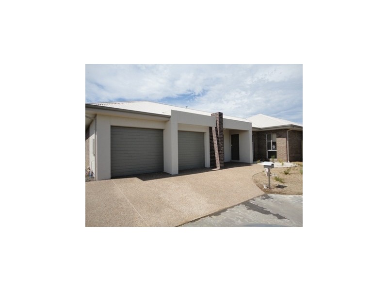Lot 440 Silverleaf Crescent, Officer VIC 3809