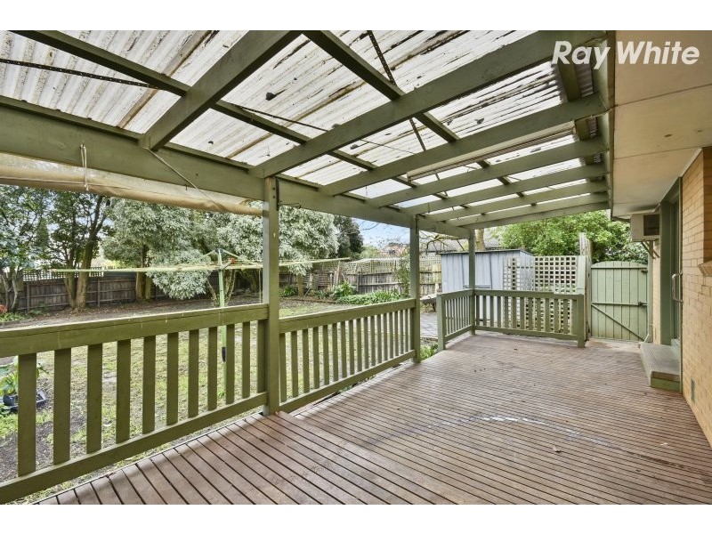 3 Aisbett Avenue, Wantirna South VIC 3152