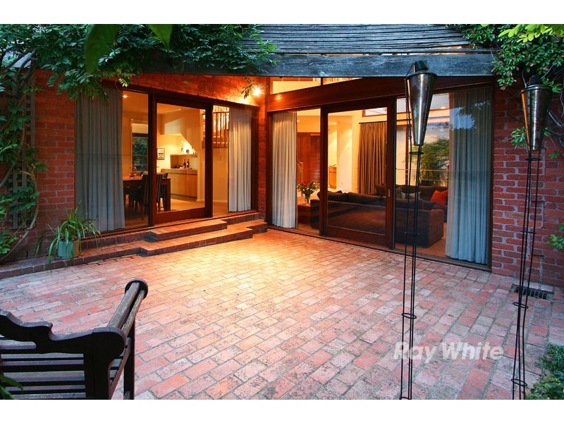 3 Benwerrin Drive, Wantirna VIC 3152