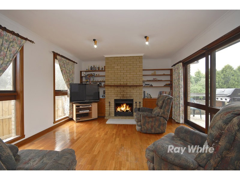 5 Saxon Avenue, Wantirna VIC 3152