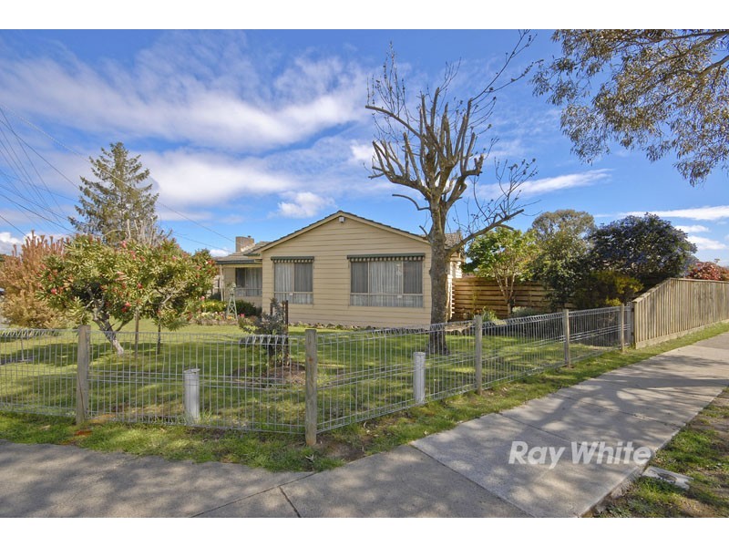 33 Kathryn Road, Knoxfield VIC 3180