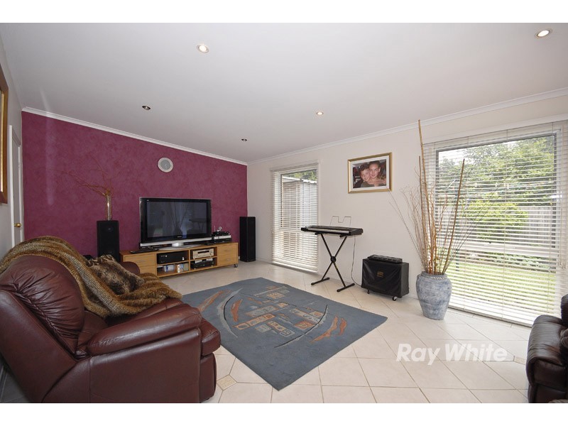 30 Applewood Drive, Knoxfield VIC 3180