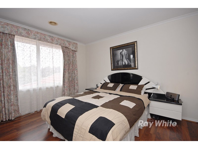 30 Applewood Drive, Knoxfield VIC 3180