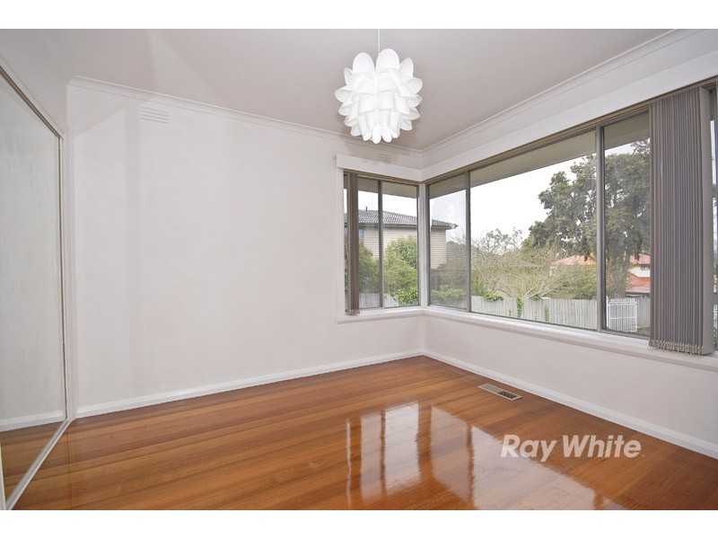 7 Russ Court, Wantirna South VIC 3152