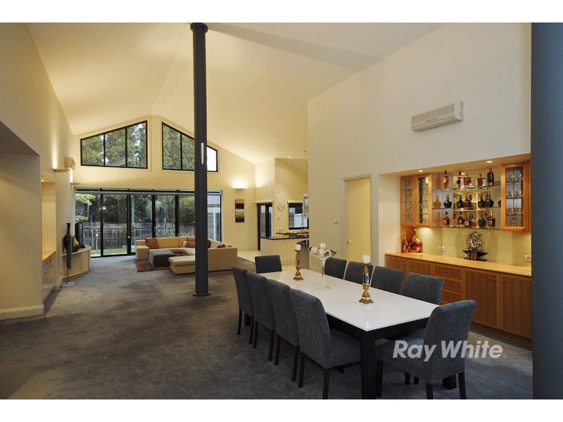 4 Jade Court, Wantirna South VIC 3152