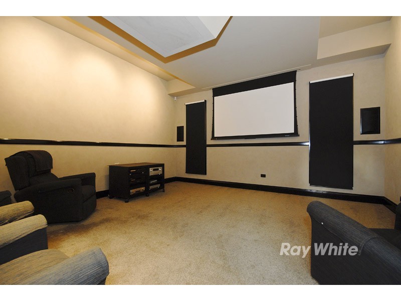 4 Jade Court, Wantirna South VIC 3152