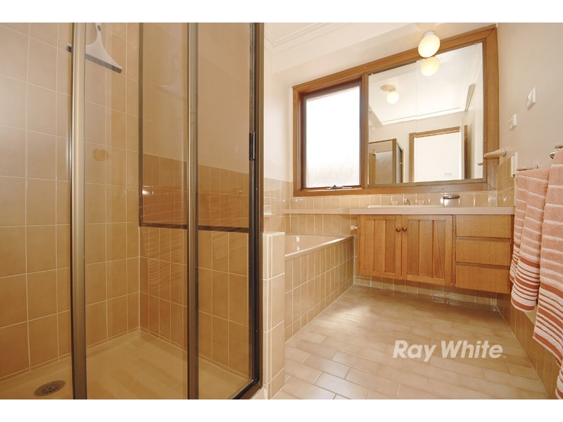 153 Argyle Way, Wantirna South VIC 3152