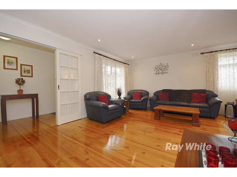 72 Mowbray Drive, Wantirna South VIC 3152