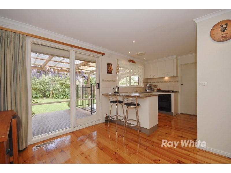 72 Mowbray Drive, Wantirna South VIC 3152