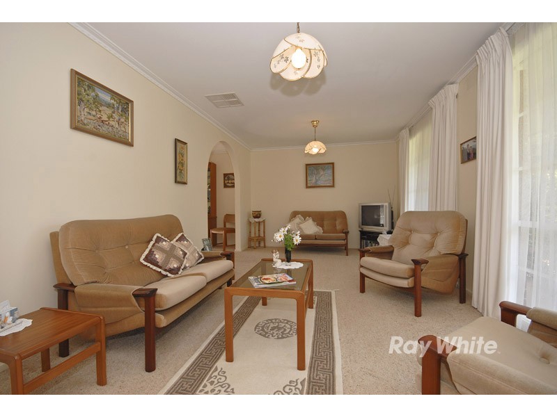 45 Raheen Avenue, Wantirna VIC 3152