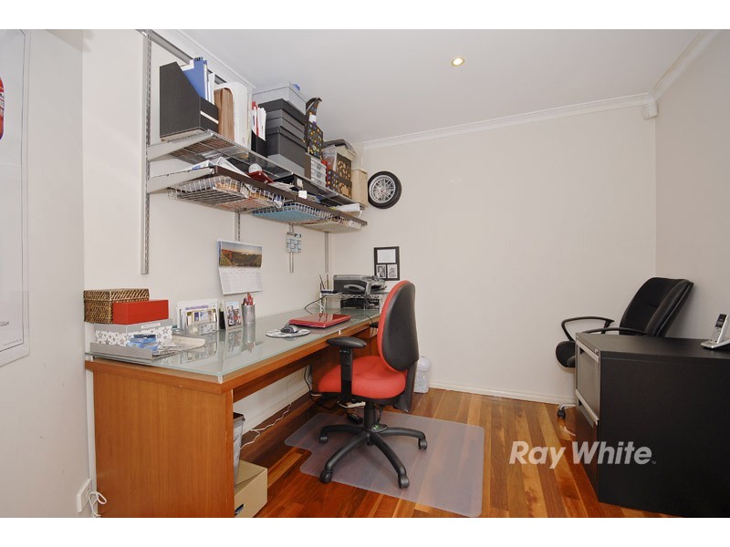 2/6 Leo Close, Wantirna South VIC 3152