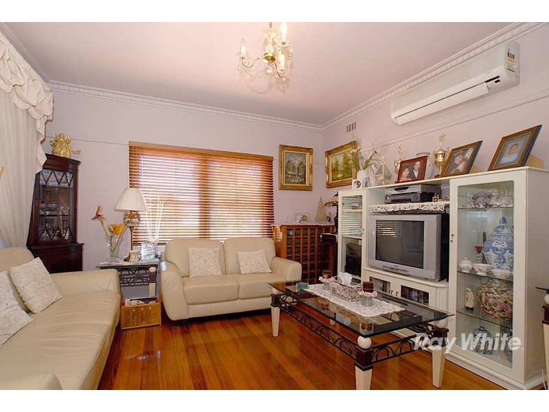 1/3 Newell Street, Bayswater North VIC 3153