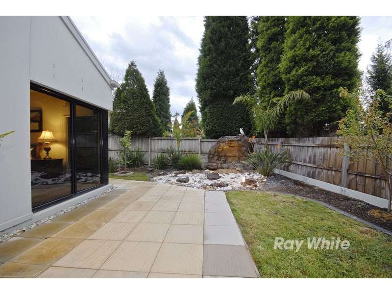 4 Jade Court, Wantirna South VIC 3152