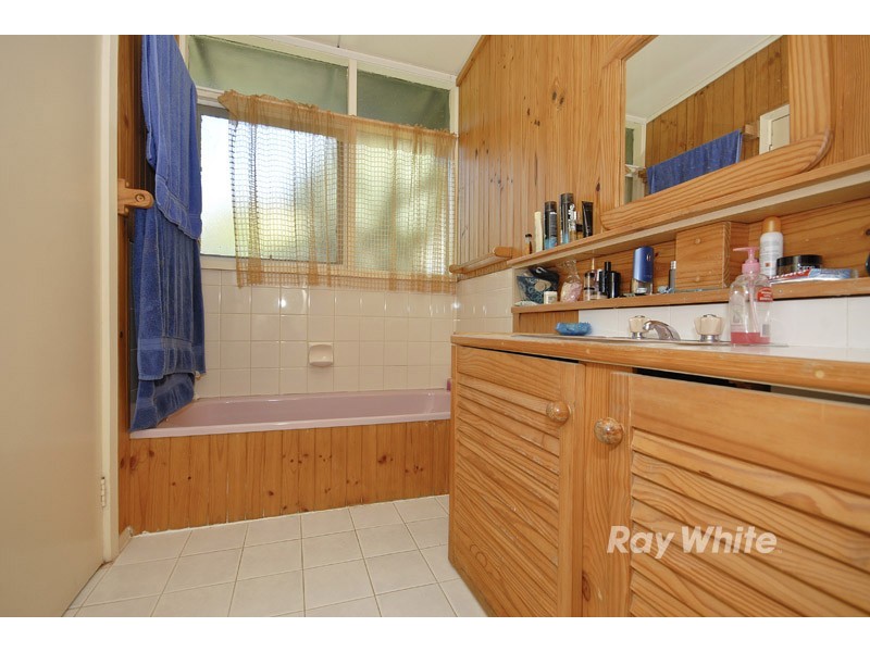 53 Pentlowe Road, Wantirna South VIC 3152