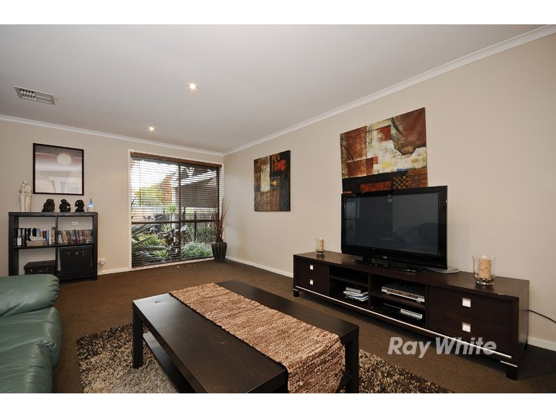 6 Welsh Court, Bayswater VIC 3153