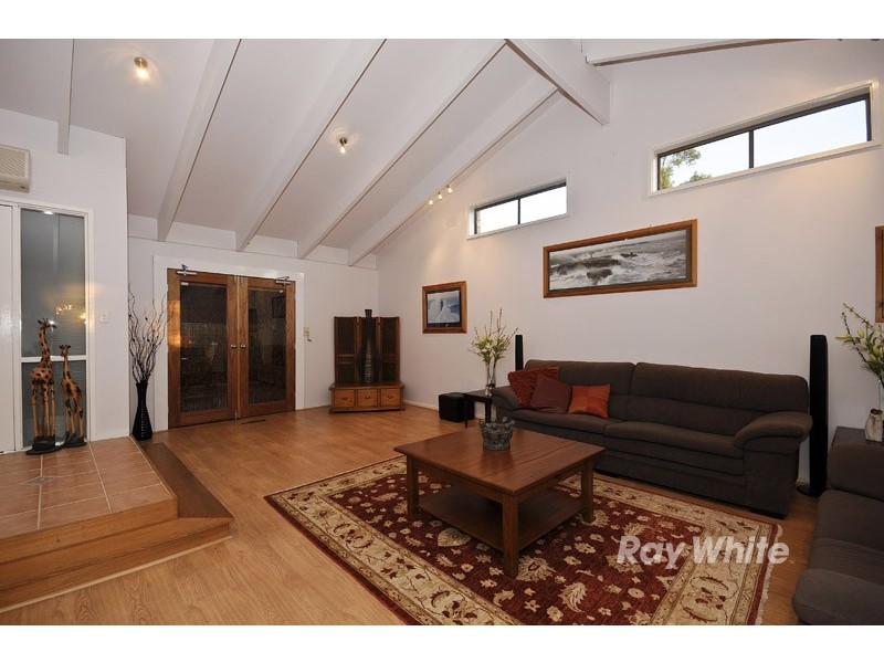 6 Welsh Court, Bayswater VIC 3153