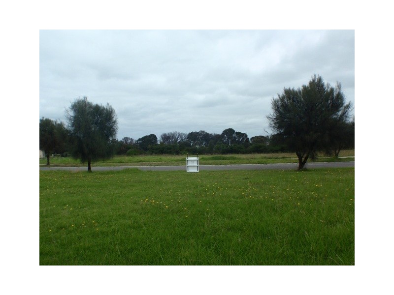 13 Burchell Close, Corinella VIC 3984